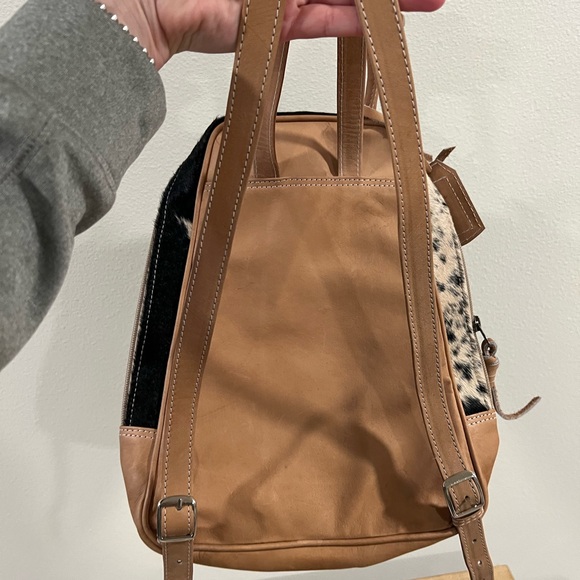 Jackson & Hyde Classic Cowhide Leather Backpack main image 5